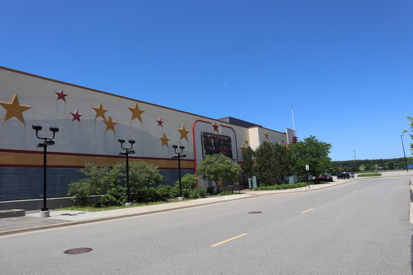 AMC Star Great Lakes Crossing 25 - June 16 2022 Photo